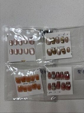 Assorted Press-On Nail Sets in Nude, Gold, Peach & Mauve